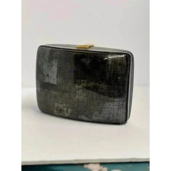 Vintage 1950s Grey Marbled Lucite Clutch with Gold Clasp & Gold Chain Strap - Picture 2 of 6